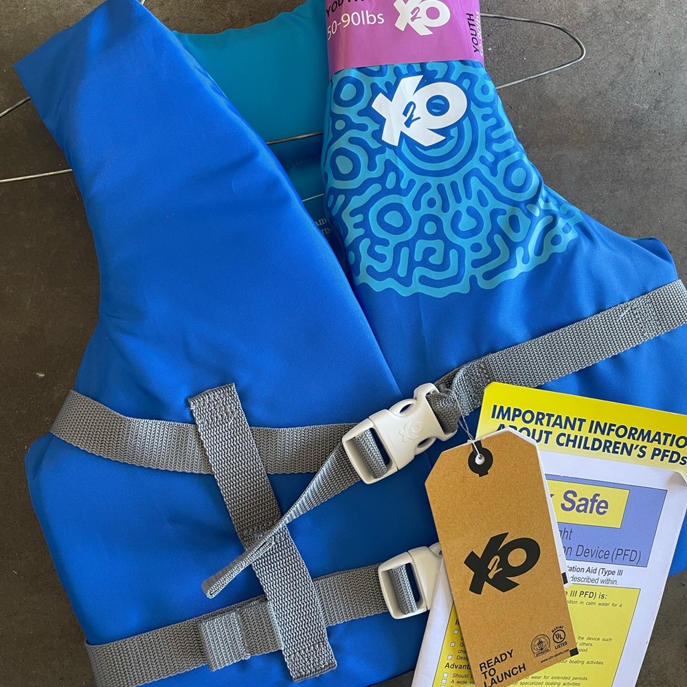 XO Blue Life Jacket with Safety Straps